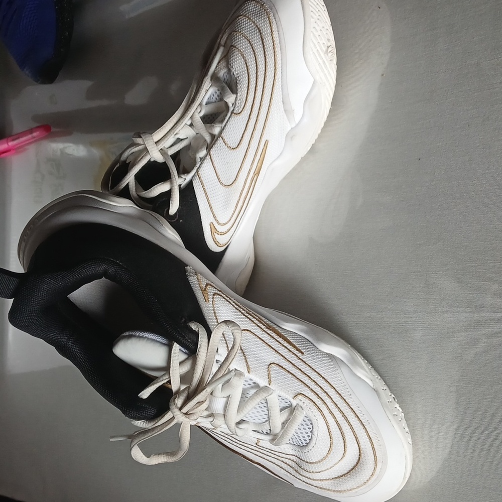 Nike Black and White Sneakers